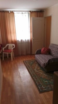 2-к квартира, 4/5 эт., 50м²