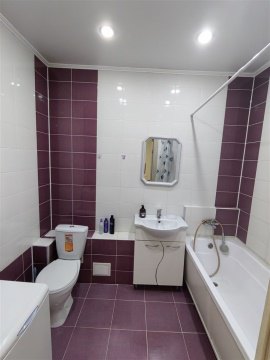 1-к квартира, 3/24 эт., 42м²