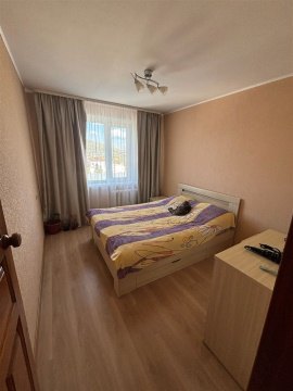 3-к квартира, 9/9 эт., 62м²