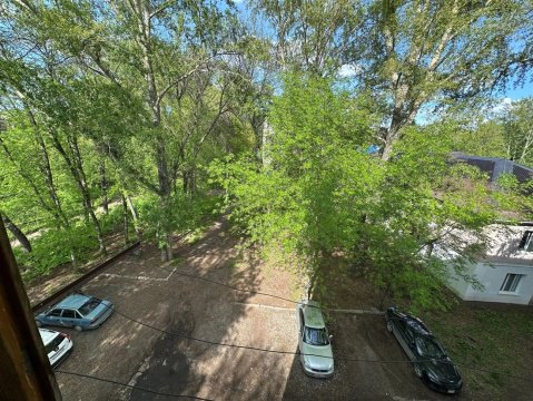 2-к квартира, 4/5 эт., 56м²