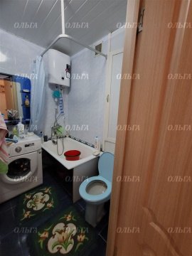 2-к квартира, 1/4 эт., 42м²