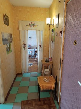 2-к квартира, 5/5 эт., 44м²