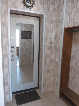 2-к квартира, 9/9 эт., 37м²