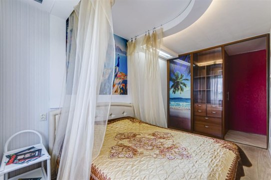 2-к квартира, 4/5 эт., 55м²