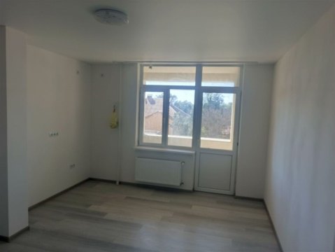 2-к квартира, 3/10 эт., 81м²