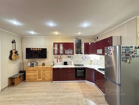 2-к квартира, 5/5 эт., 52м²