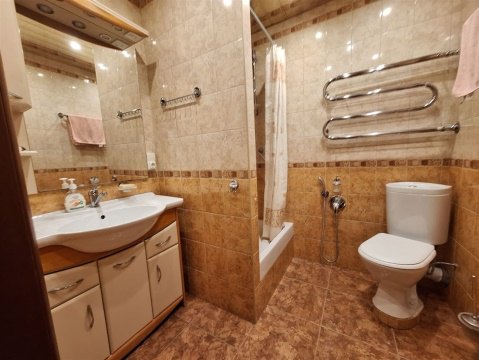 3-к квартира, 2/13 эт., 123м²