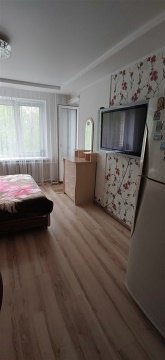2-к квартира, 3/6 эт., 50м²