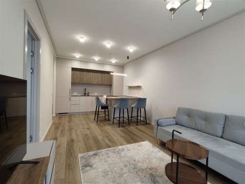 2-к квартира, 17/25 эт., 49м²