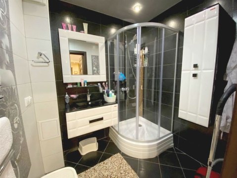 3-к квартира, 10/11 эт., 116м²