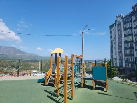 2-к квартира, 8/9 эт., 60м²