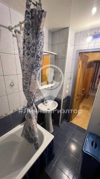 1-к квартира, 2/10 эт., 41м²