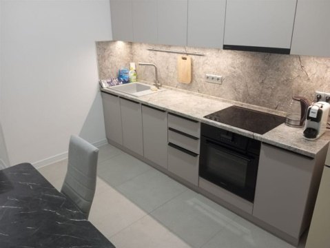 2-к квартира, 17/17 эт., 53м²