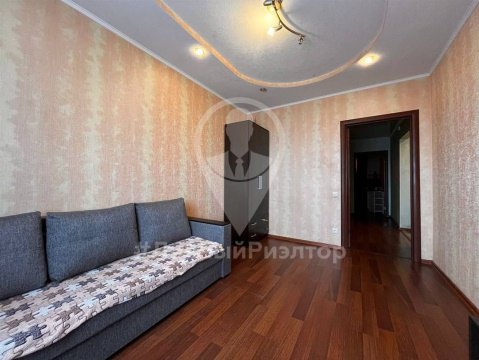 3-к квартира, 5/9 эт., 94м²