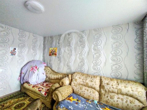 2-к квартира, 3/3 эт., 53м²