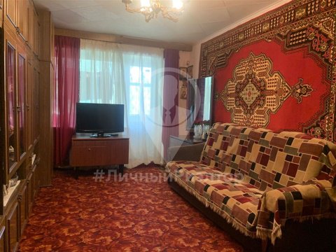 2-к квартира, 5/5 эт., 42м²