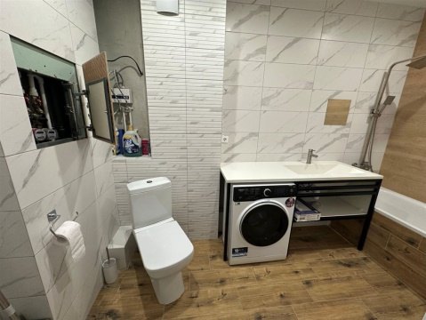 2-к квартира, 6/19 эт., 46м²