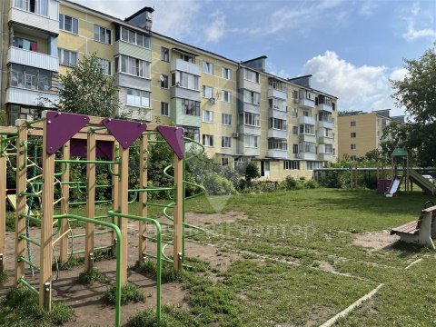 2-к квартира, 2/5 эт., 37м²