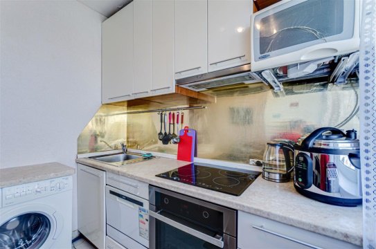 2-к квартира, 4/5 эт., 55м²