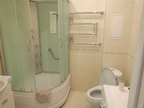 1-к квартира, 4/25 эт., 42м²