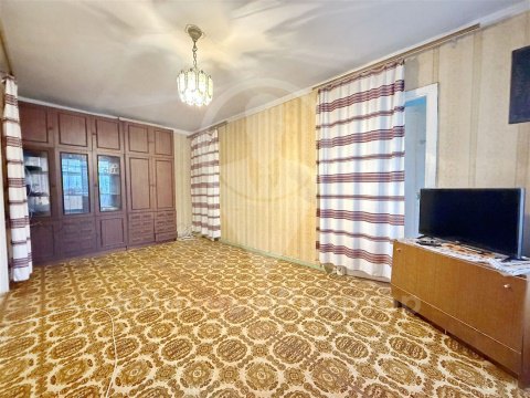 3-к квартира, 4/4 эт., 42м²