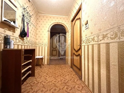 2-к квартира, 2/9 эт., 50м²