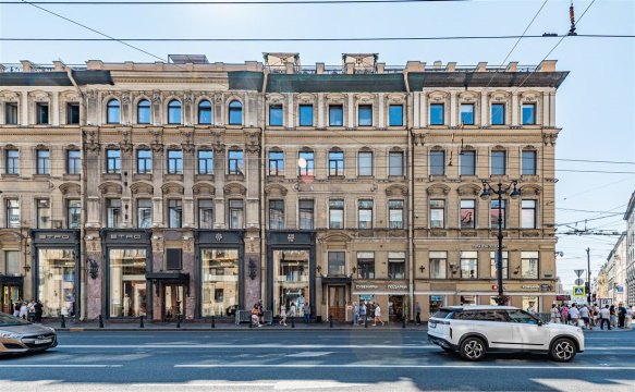 3-к квартира, 5/6 эт., 181м²