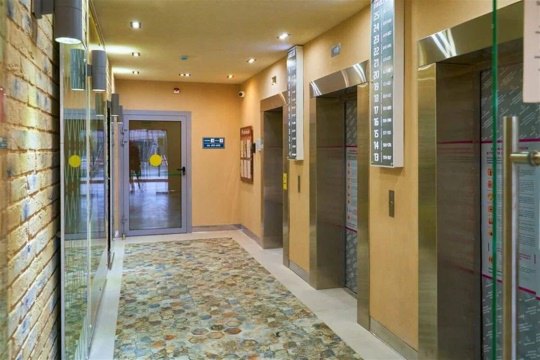 2-к квартира, 20/25 эт., 65м²