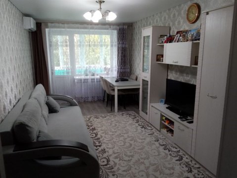 3-к квартира, 3/5 эт., 60м²