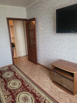 2-к квартира, 9/9 эт., 45м²