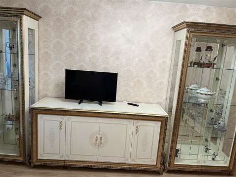 2-к квартира, 2/9 эт., 50м²