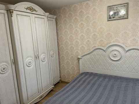 2-к квартира, 2/9 эт., 50м²