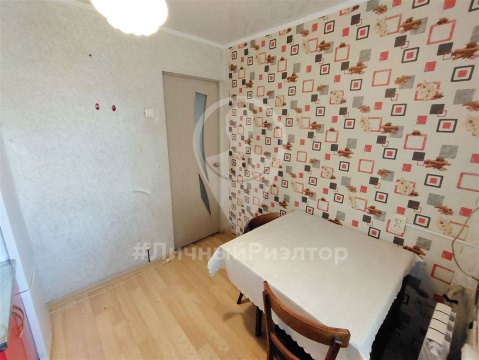 2-к квартира, 4/5 эт., 43м²