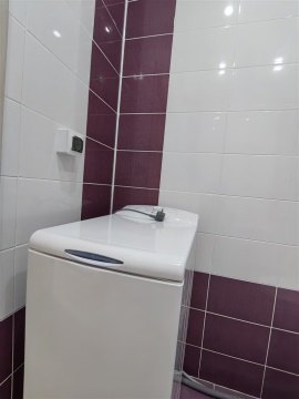 1-к квартира, 3/24 эт., 42м²
