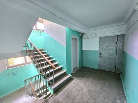 2-к квартира, 5/9 эт., 54м²