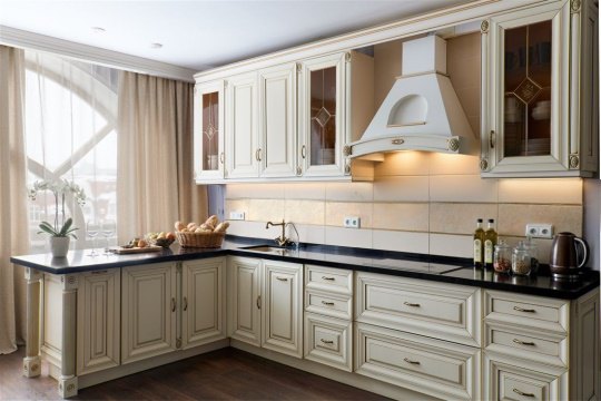 4-к квартира, 7/7 эт., 178м²