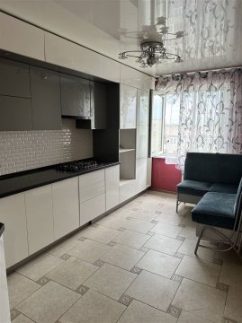 2-к квартира, 10/10 эт., 59м²