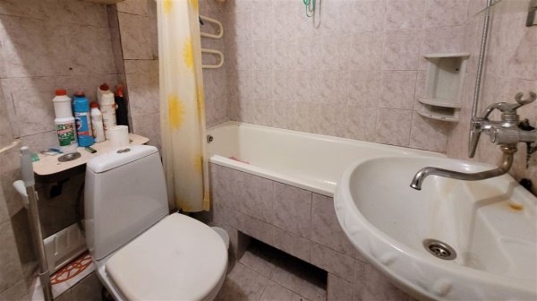 1-к квартира, 1/5 эт., 37м²