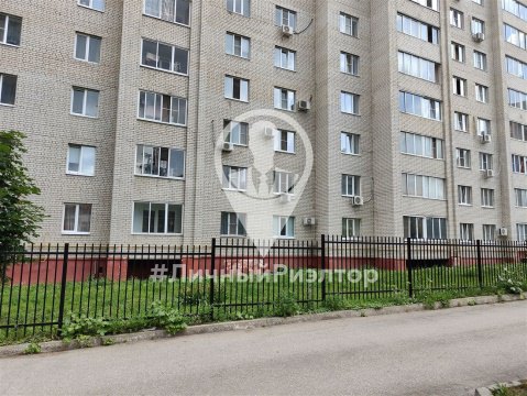 2-к квартира, 1/10 эт., 71м²