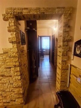 3-к квартира, 2/17 эт., 85м²