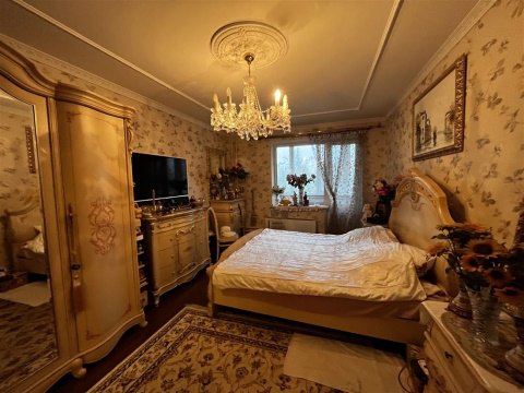 3-к квартира, 3/12 эт., 89м²