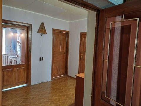 3-к квартира, 3/5 эт., 60м²