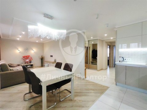 2-к квартира, 13/15 эт., 80м²