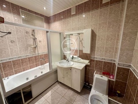1-к квартира, 2/2 эт., 40м²