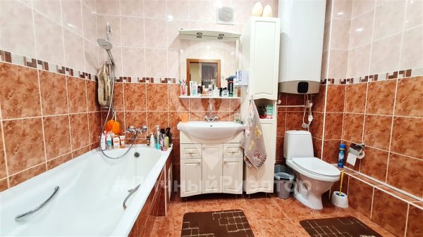 4-к квартира, 1/4 эт., 120м²