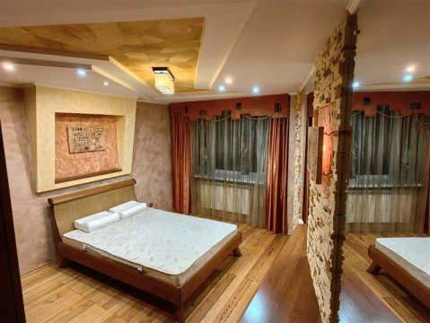 3-к квартира, 3/5 эт., 92м²