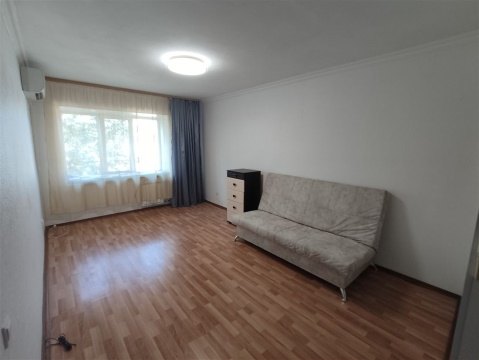 2-к квартира, 5/5 эт., 45м²