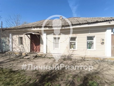 Дом 27м², участок 6 сот.