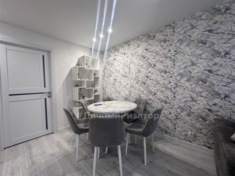 3-к квартира, 1/9 эт., 61м²