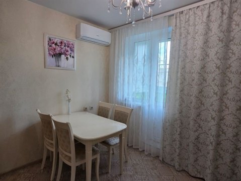 2-к квартира, 2/22 эт., 57м²